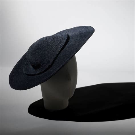 gorro christian dior|Sombreros y guantes .